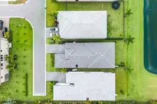 21015 Tangelo Tree Dr, Boca Raton, FL 33434 - Photo 3