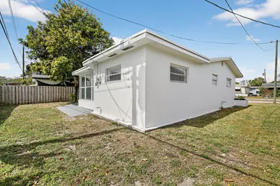 6820 NW 29th Court, Sunrise, FL 33313 - Photo 31