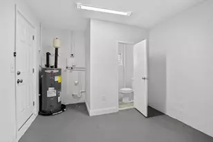 6820 NW 29th Ct, Sunrise, FL 33313 - Photo 27