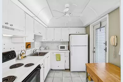 108 NE 20th Avenue NE #201, Boynton Beach, FL 33435 - Photo 17