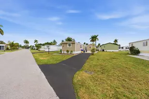 12375 S Military Trail, Boynton Beach, FL 33436 - Photo 17