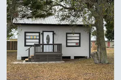 210 Basilan Crescent, Clewiston, FL 33440 - Photo 1