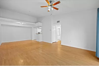 200 Crestwood Court N #211, Royal Palm Beach, FL 33411 - Photo 5