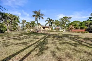 16974 W Glasgow Dr, The Acreage, FL 33470 - Photo 33