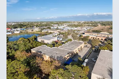 2580 SE Willoughby Boulevard, Stuart, FL 34994 - Photo 7