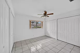 2965 Crosley Dr W, West Palm Beach, FL 33415 - Photo 9