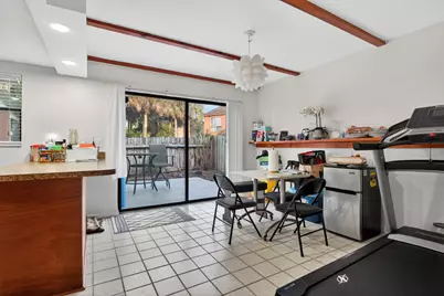 505 Sandtree Drive, West Palm Beach, FL 33403 - Photo 9