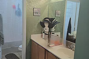 3037 Laurel Ridge Cir, West Palm Beach, FL 33404 - Photo 9