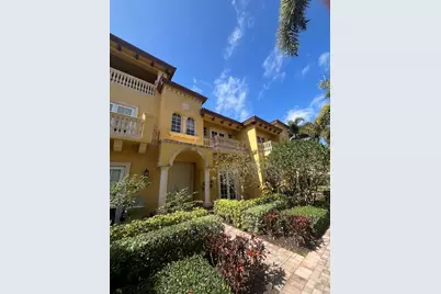 270 NE 69th Circle, Boca Raton, FL 33487 - Photo 3