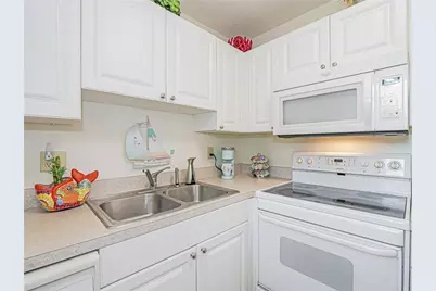 12 Vista Palm Lane #103, Vero Beach, FL 32962 - Photo 7