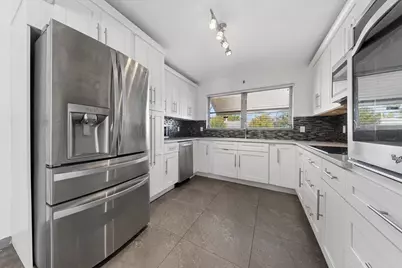 151 Duke Drive, Lake Worth Beach, FL 33460 - Photo 13