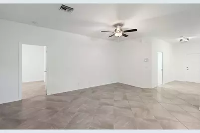 2055 46th Avenue, Vero Beach, FL 32966 - Photo 9