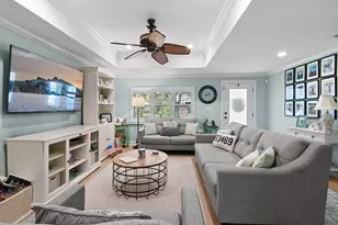 106 Windsor Rd E, Jupiter, FL 33469 - Photo 9