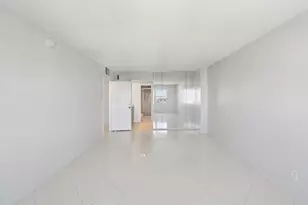 1200 Hibiscus Ave, Pompano Beach, FL 33062 - Photo 31