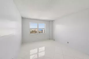 1200 Hibiscus Ave, Pompano Beach, FL 33062 - Photo 27