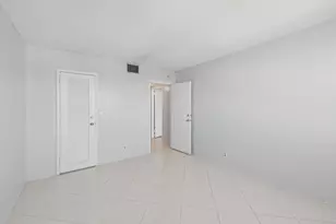 1200 Hibiscus Ave, Pompano Beach, FL 33062 - Photo 19