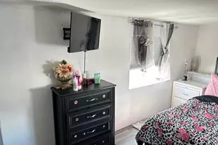 1325 S 33 Rd, Hollywood, FL 33021 - Photo 19