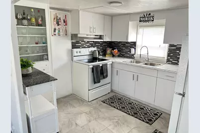 1325 S 33 Road, Hollywood, FL 33021 - Photo 13