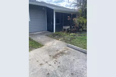 9073 SE Hobe Ridge Avenue, Hobe Sound, FL 33455 - Photo 1