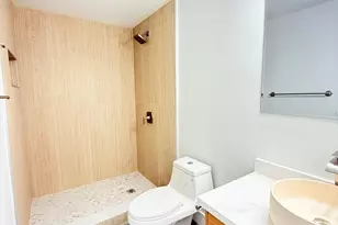 930 NE 24th St, Pompano Beach, FL 33064 - Photo 7