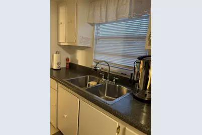 24 Golfs Edge #D, West Palm Beach, FL 33417 - Photo 11