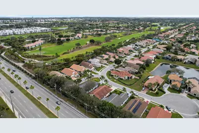 10056 Lexington Circle N, Boynton Beach, FL 33436 - Photo 9