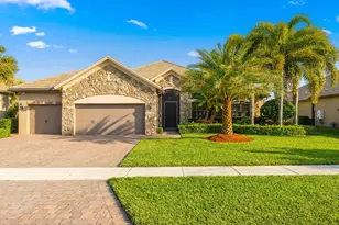 4404 Siena Cir, Wellington, FL 33414 - Photo 3