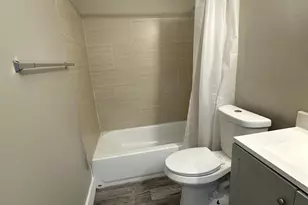 4833 Serafica Dr, Palm Springs, FL 33461 - Photo 9