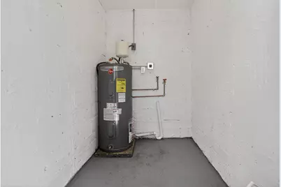 1708 NW 8th Avenue, Lauderhill, FL 33311 - Photo 21