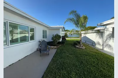2099 SW Lake Circle Drive, Boynton Beach, FL 33426 - Photo 3