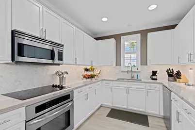 1970 S Dixie Highway #R2, West Palm Beach, FL 33401 - Photo 11