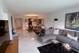 208 S Lakeside Dr, Lake Worth Beach, FL 33460 - Photo 13