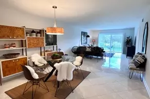 208 S Lakeside Dr, Lake Worth Beach, FL 33460 - Photo 11