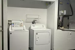 12577 Westhampton Cir, Wellington, FL 33414 - Photo 21