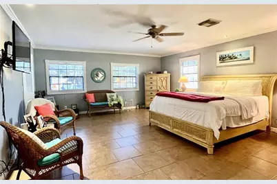 3329 10th Street SW, Vero Beach, FL 32968 - Photo 9