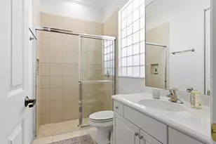 401 Via Placita, Palm Beach Gardens, FL 33418 - Photo 17