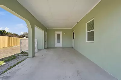 2817 SE Pocatello Road, Port Saint Lucie, FL 34952 - Photo 5