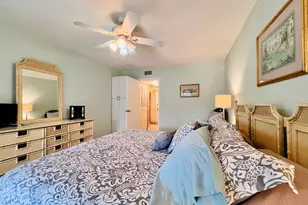 203 Oxford 500, West Palm Beach, FL 33417 - Photo 9