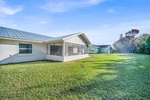 2514 SE Alfonso Ave, Port Saint Lucie, FL 34952 - Photo 7