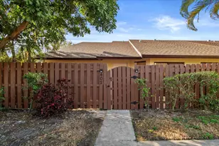 402 Springdale Cir, Lake Worth, FL 33461 - Photo 19