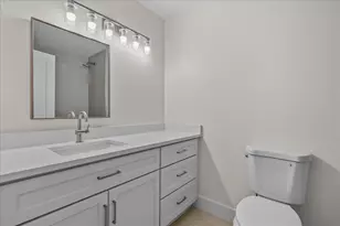 402 Springdale Cir, Lake Worth, FL 33461 - Photo 17