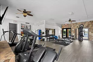 402 Springdale Cir, Lake Worth, FL 33461 - Photo 25