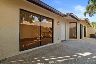 402 Springdale Cir, Lake Worth, FL 33461 - Photo 21