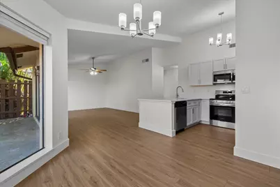 402 Springdale Circle #40-B, Lake Worth, FL 33461 - Photo 3