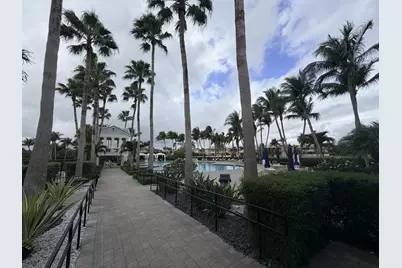 2236 Ridgewood Circle, Royal Palm Beach, FL 33411 - Photo 41