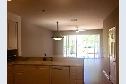 1182 Pinewood Lake Court #1182, Greenacres, FL 33415 - Photo 5