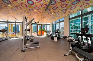 31 SE 6th St, Miami, FL 33131 - Photo 11