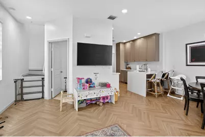 12631 NW 32nd Place, Sunrise, FL 33323 - Photo 5