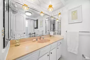 4000 NW 44th Ave, Lauderdale Lakes, FL 33319 - Photo 13
