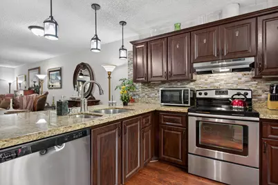 2122 NE 44th Street, Lighthouse Point, FL 33064 - Photo 3